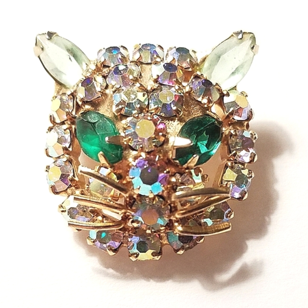 Cat Head Pin Brooch